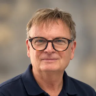 Porträt von Daniel Burdon